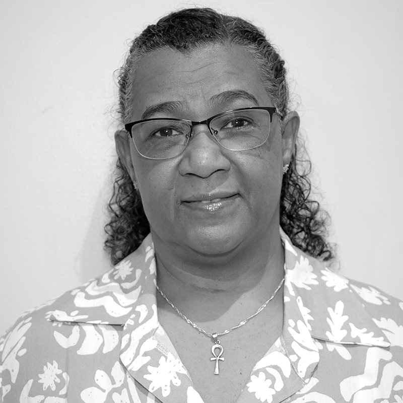 Desireé English